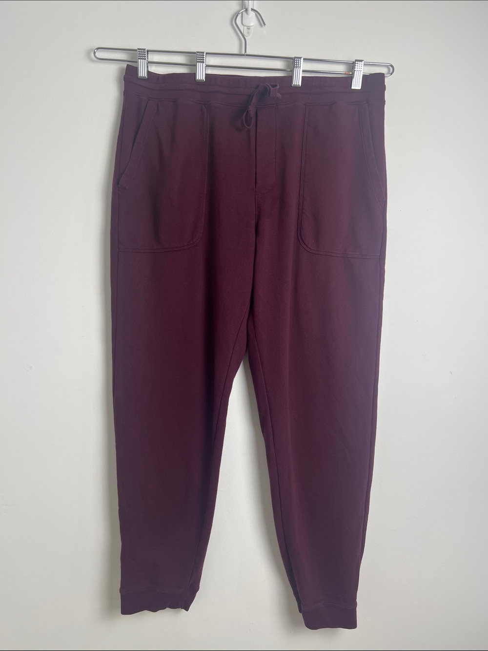Vince Men's XL Burgundy 100% Cotton Garment Dye French Terry Jogger Relaxed Fit